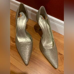 Anne Klein Gold Glitter Shoes